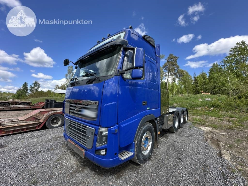Volvo FH 16 700 - Tractor unit: picture 1 Volvo FH 16 700 - Tractor unit: picture 1