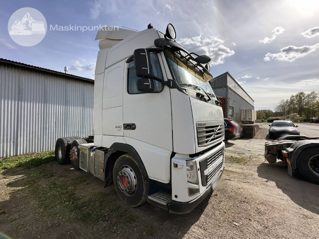 Volvo FH 440 Puscher - Tractor unit: picture 3 Volvo FH 440 Puscher - Tractor unit: picture 3