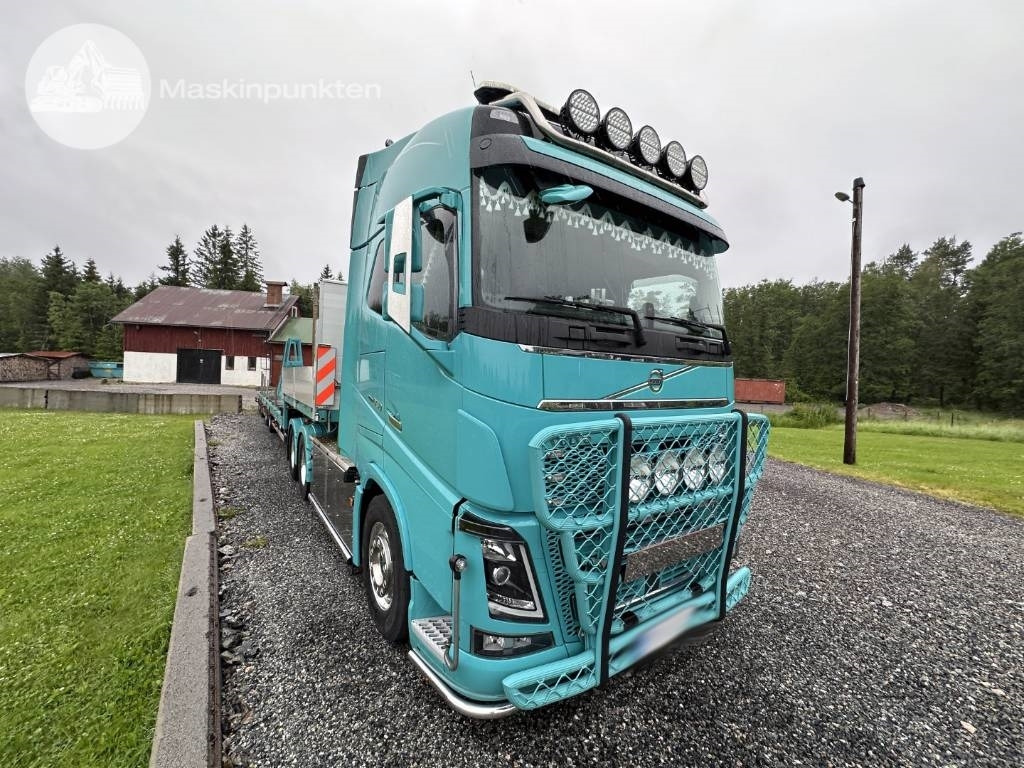 Volvo FH 650 Ekipage  - Tractor unit: picture 4 Volvo FH 650 Ekipage  - Tractor unit: picture 4