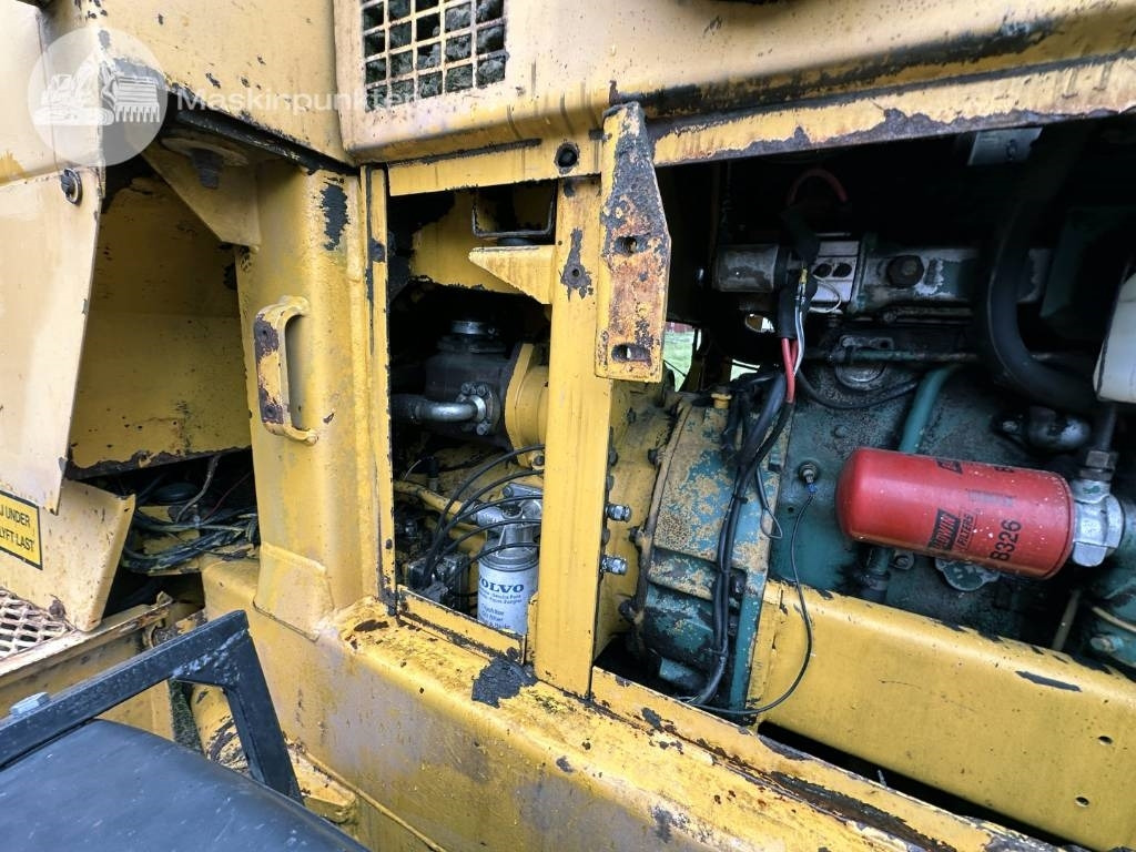 Wheel loader Volvo BM 4300: picture 49