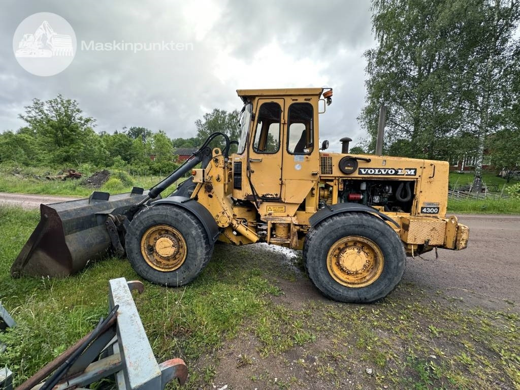 Wheel loader Volvo BM 4300: picture 8