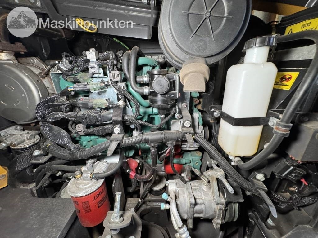 Mini excavator Volvo ECR 88 D: picture 49 Mini excavator Volvo ECR 88 D: picture 49