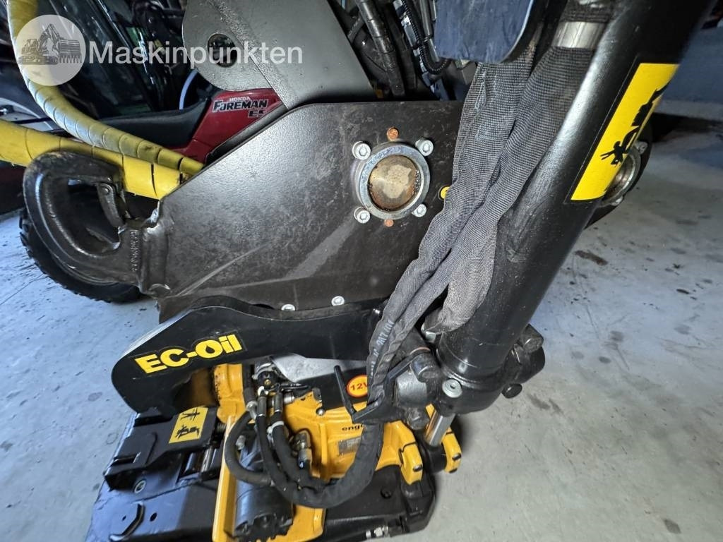 Mini excavator Volvo ECR 88 D: picture 32 Mini excavator Volvo ECR 88 D: picture 32