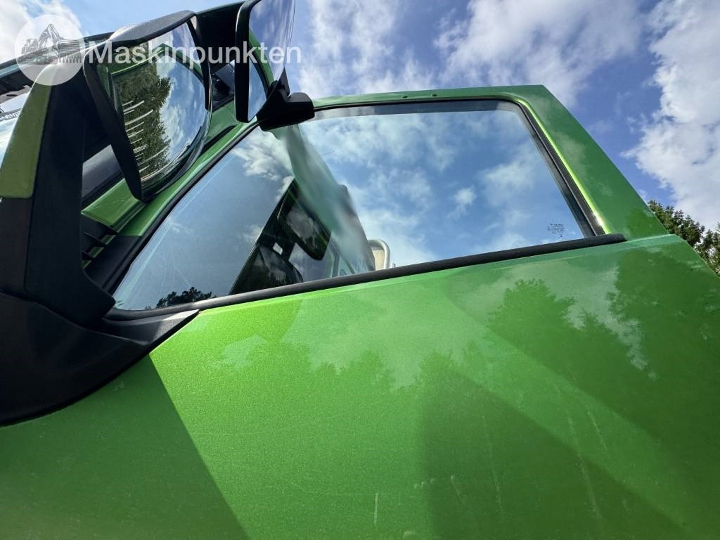 Log truck Volvo FH 16 550: picture 45 Log truck Volvo FH 16 550: picture 45