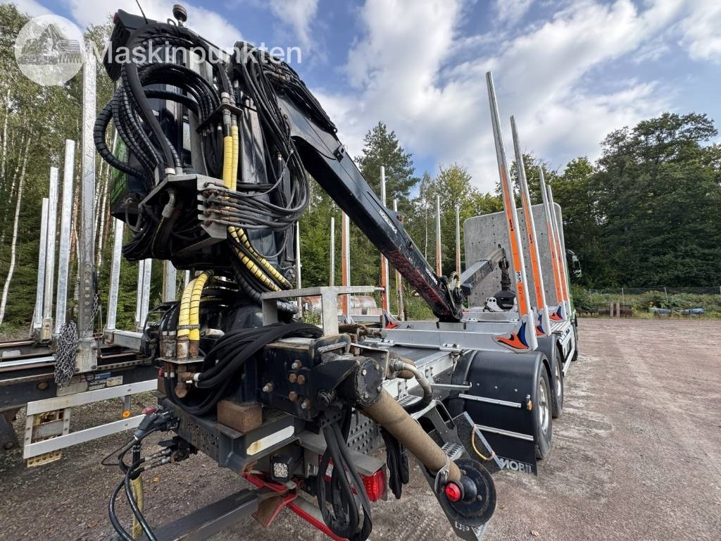 Log truck Volvo FH 16 550: picture 33 Log truck Volvo FH 16 550: picture 33