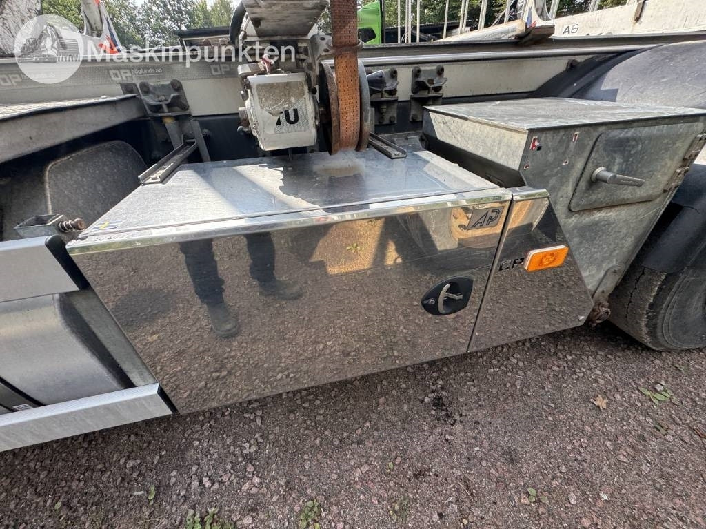 Log truck Volvo FH 16 550: picture 22 Log truck Volvo FH 16 550: picture 22