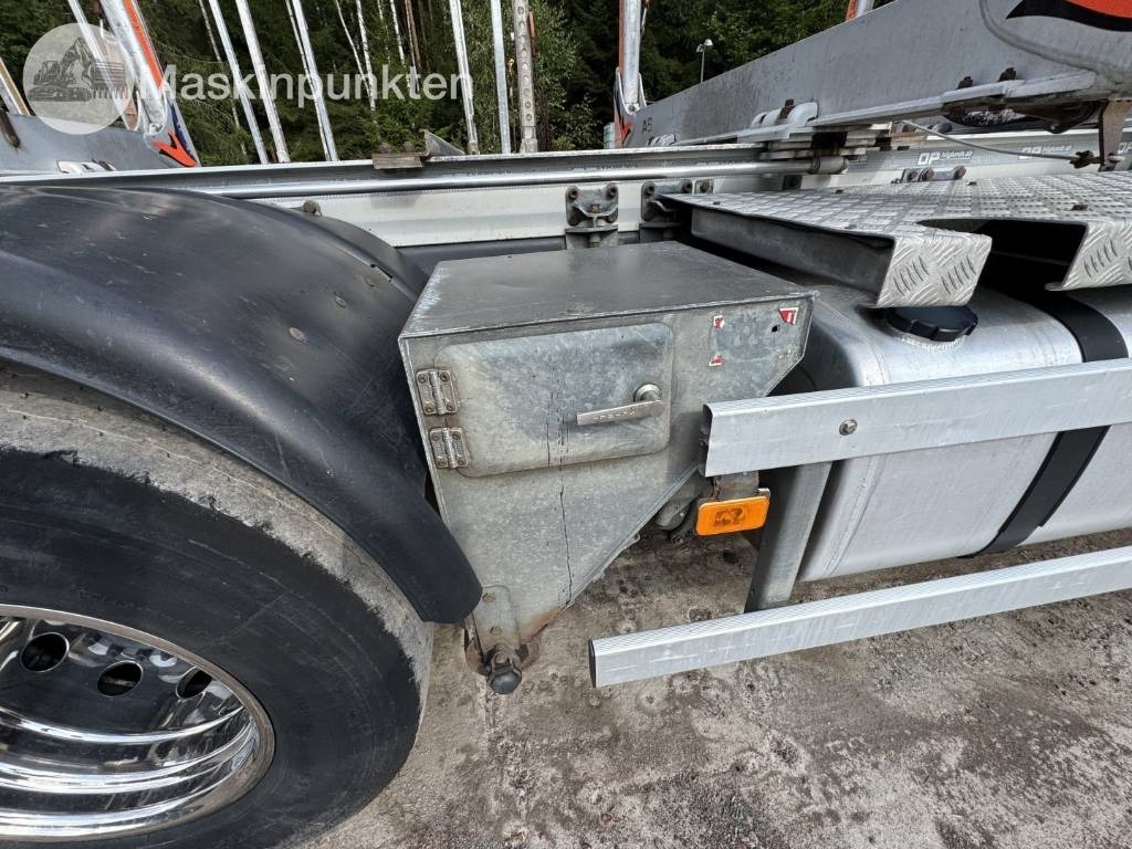 Log truck Volvo FH 16 550: picture 39 Log truck Volvo FH 16 550: picture 39