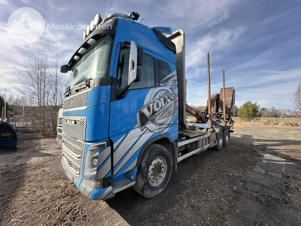 Volvo FH 16 750 - Log truck: picture 3 Volvo FH 16 750 - Log truck: picture 3