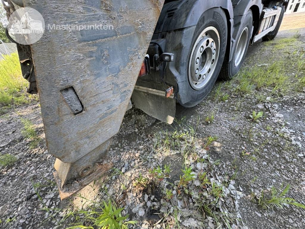 Hook lift truck Volvo FH 500: picture 19