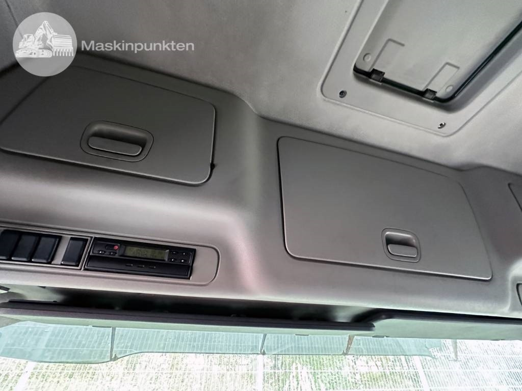 Box truck Volvo FM 9 300: picture 21