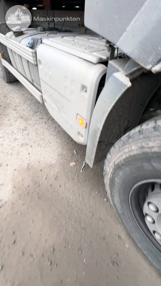 Tipper Volvo FMX 380: picture 47