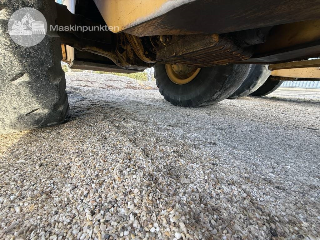 Wheel loader Volvo L 120 C: picture 50