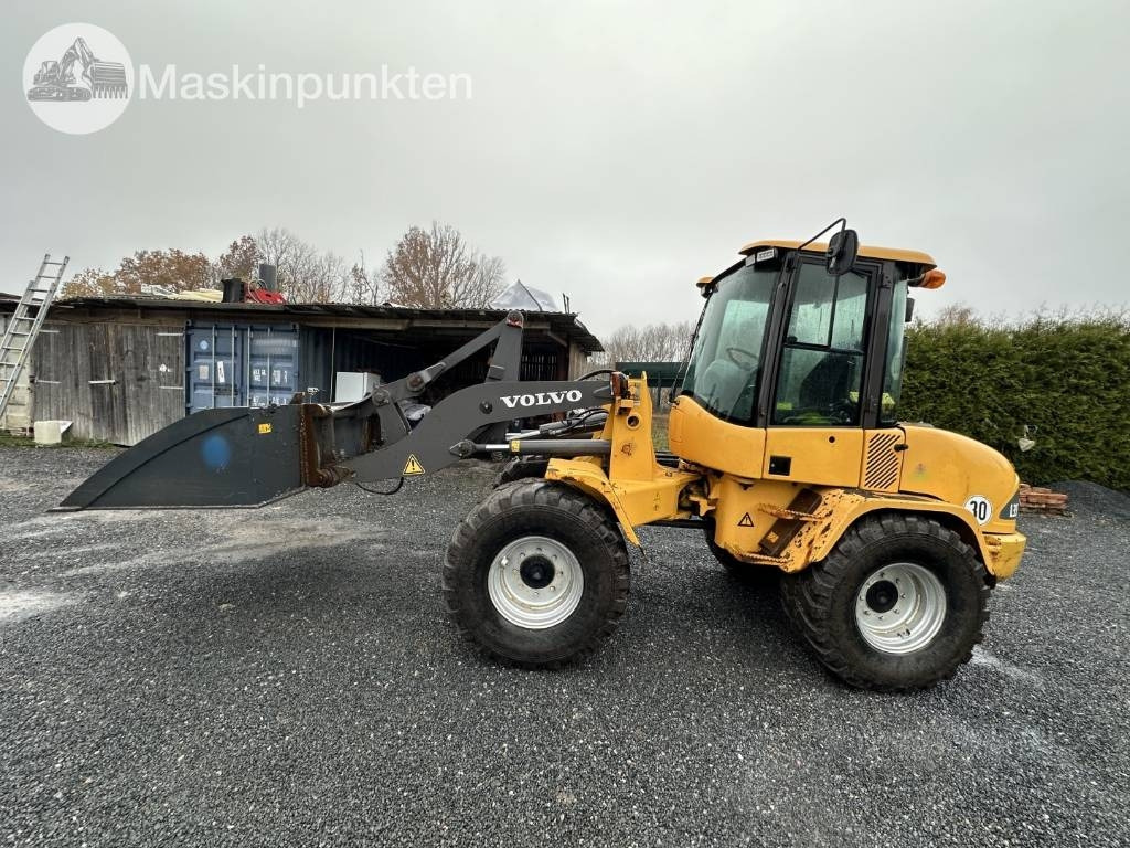Volvo L 35 B - Wheel loader: picture 1 Volvo L 35 B - Wheel loader: picture 1
