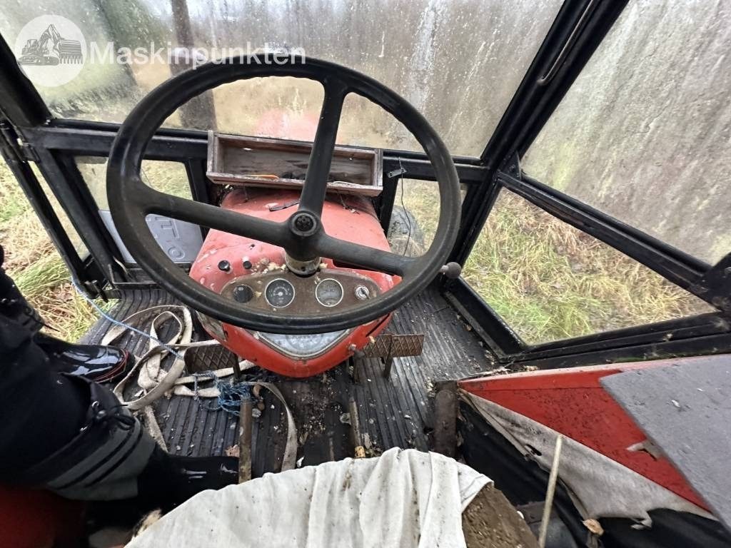 Farm tractor Zetor 6718: picture 15