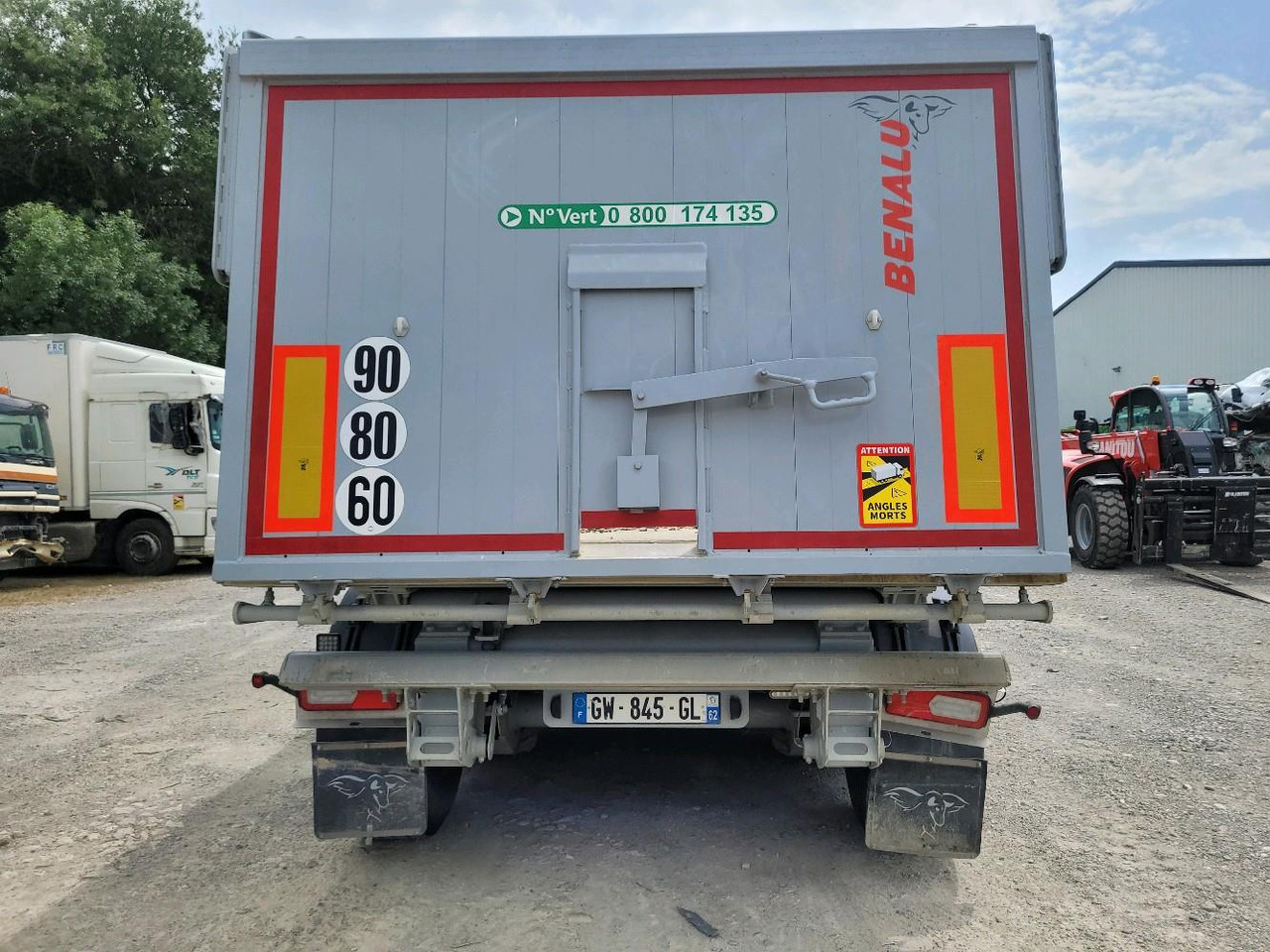 BENALU BENNE C39 3 ESSIEUX - Tipper semi-trailer: picture 4 BENALU BENNE C39 3 ESSIEUX - Tipper semi-trailer: picture 4