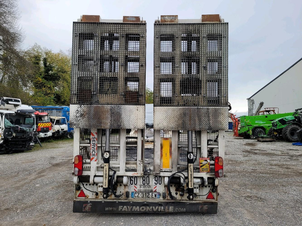 FAYMONVILLE FAYONWILL MULTIMAX - Low loader semi-trailer: picture 5 FAYMONVILLE FAYONWILL MULTIMAX - Low loader semi-trailer: picture 5