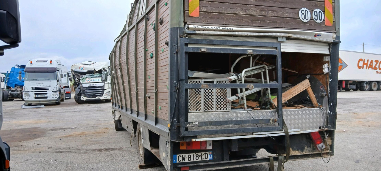 RENAULT M180 PORTEUR BETAILLERE leasing RENAULT M180 PORTEUR BETAILLERE: picture 7