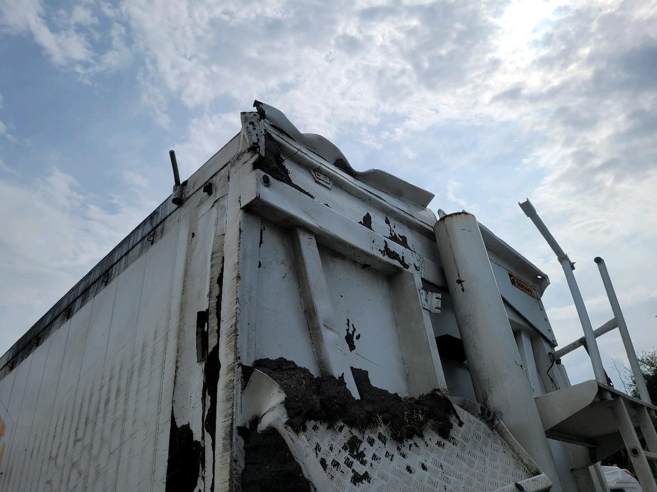 Tipper semi-trailer TROUILLET BENNE SOCARI: picture 19