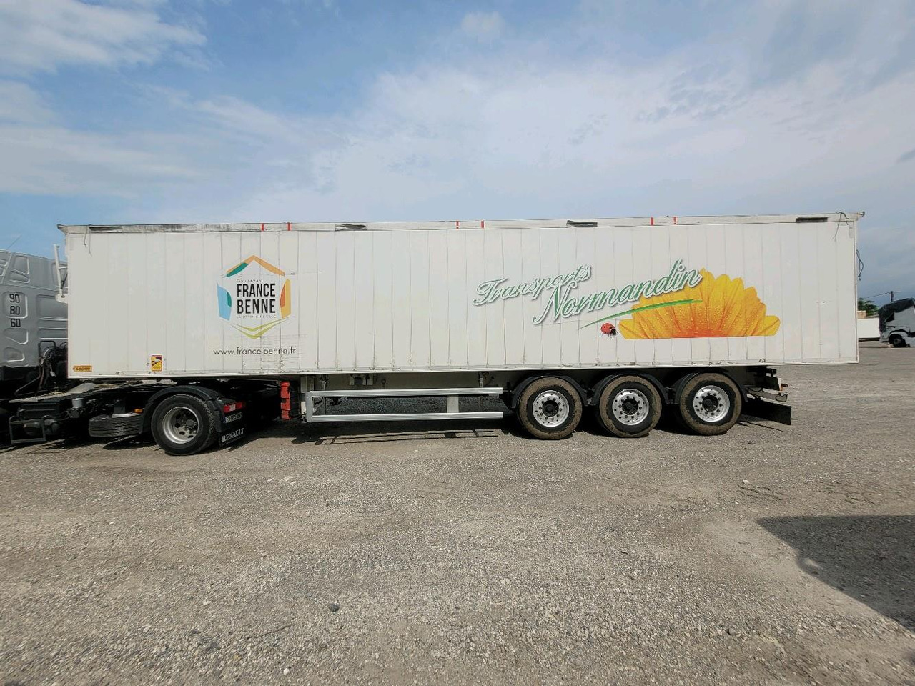 Tipper semi-trailer TROUILLET BENNE SOCARI: picture 8
