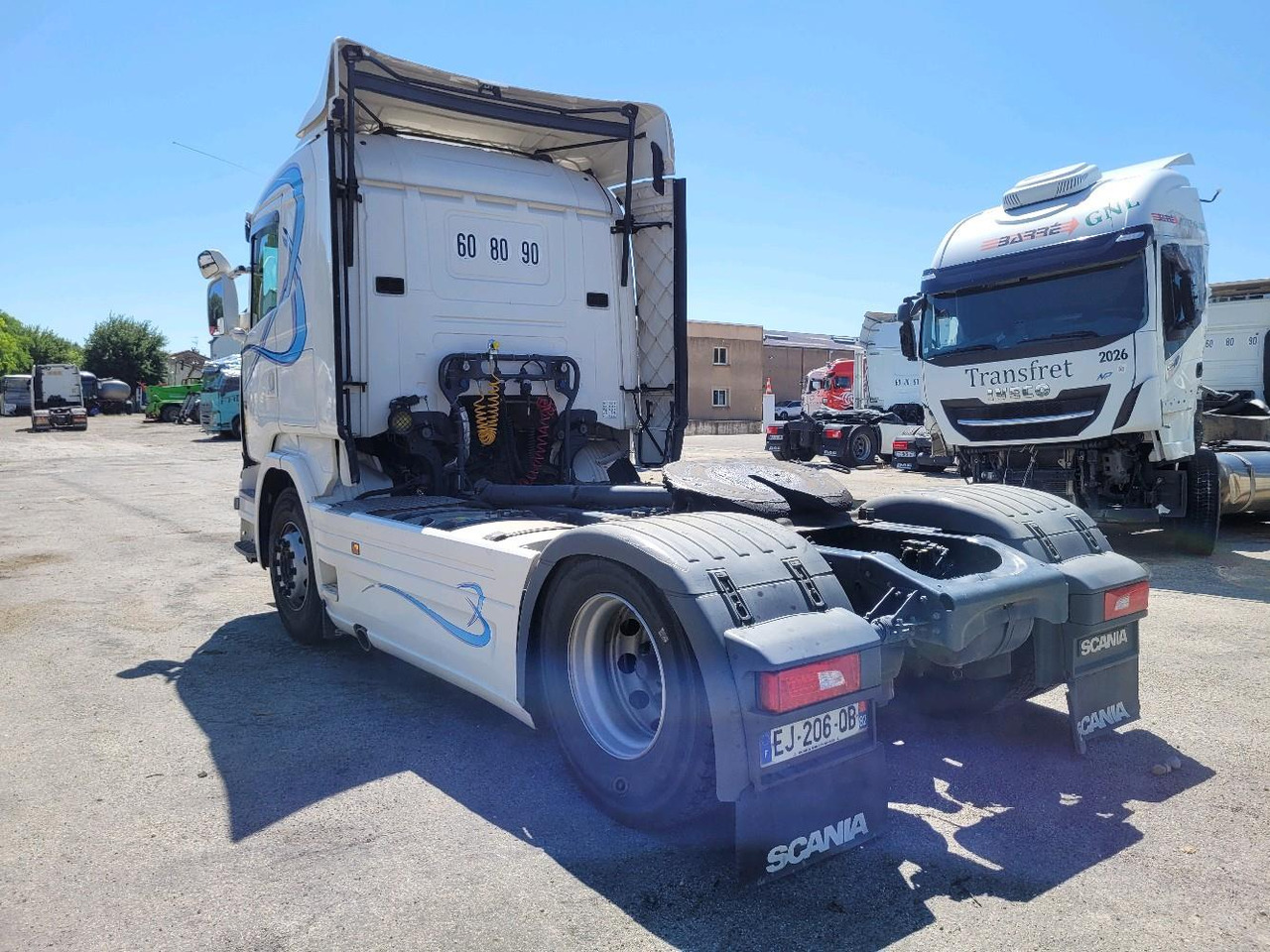 Tractor unit SCANIA R410: picture 7