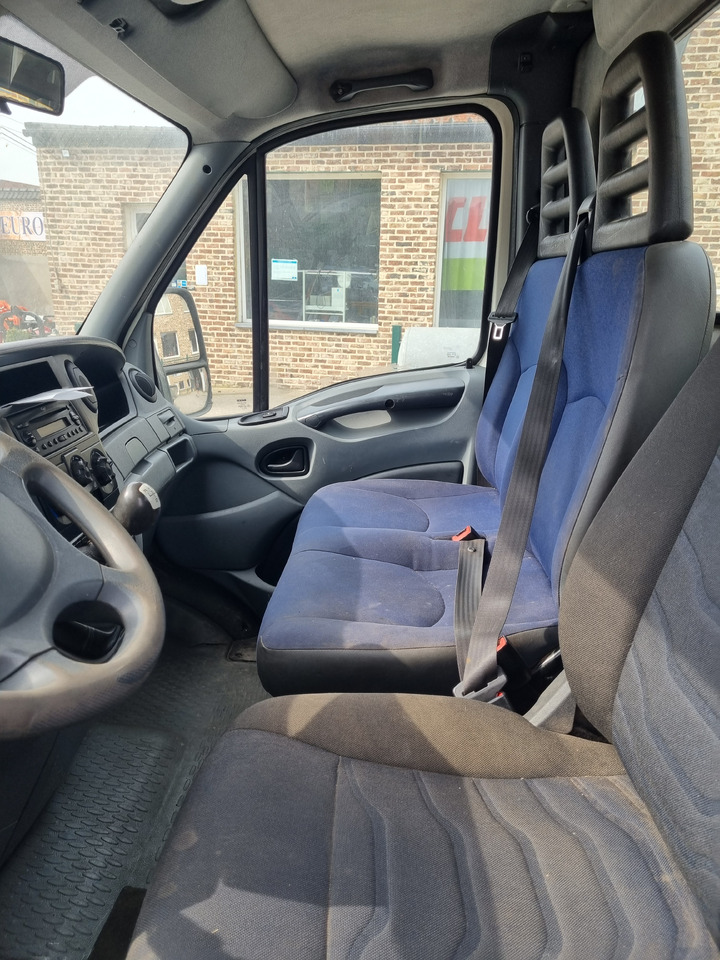 IVECO DAILY 35C18 - Tractor unit: picture 5 IVECO DAILY 35C18 - Tractor unit: picture 5