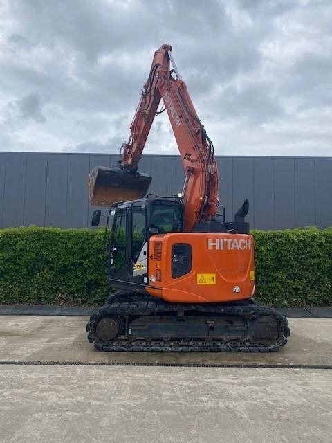 Hitachi 135US-6 - Crawler excavator: picture 4 Hitachi 135US-6 - Crawler excavator: picture 4