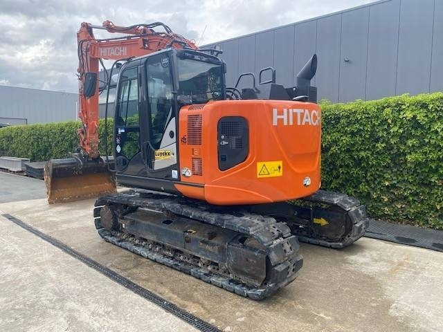 Hitachi 135US-6 - Crawler excavator: picture 1 Hitachi 135US-6 - Crawler excavator: picture 1