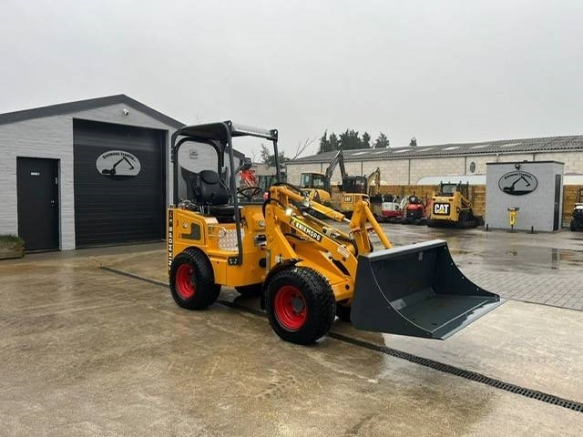 Wheel loader Kubota R 090: picture 39