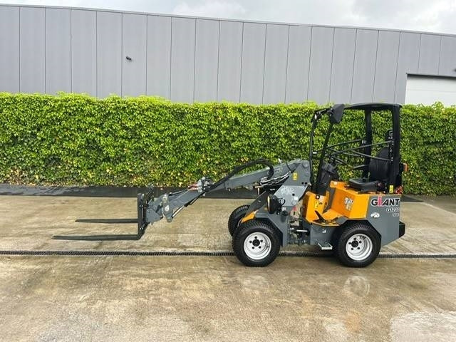 Wheel loader Kubota R 090: picture 27