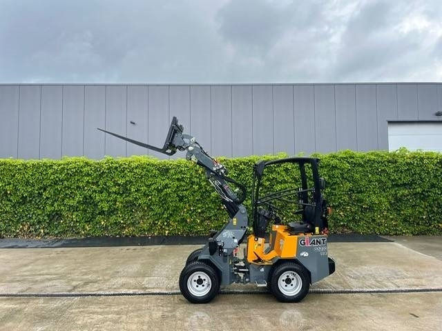 Wheel loader Kubota R 090: picture 21