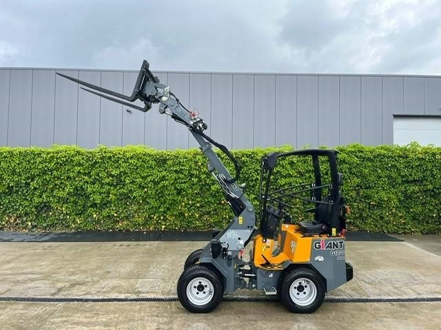 Wheel loader Kubota R 090: picture 30