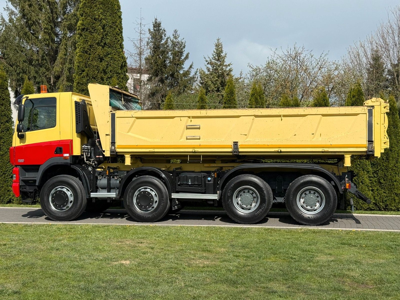 DAF CF 85.410 TIPPER HYDROBOARD - Tipper: picture 5 DAF CF 85.410 TIPPER HYDROBOARD - Tipper: picture 5
