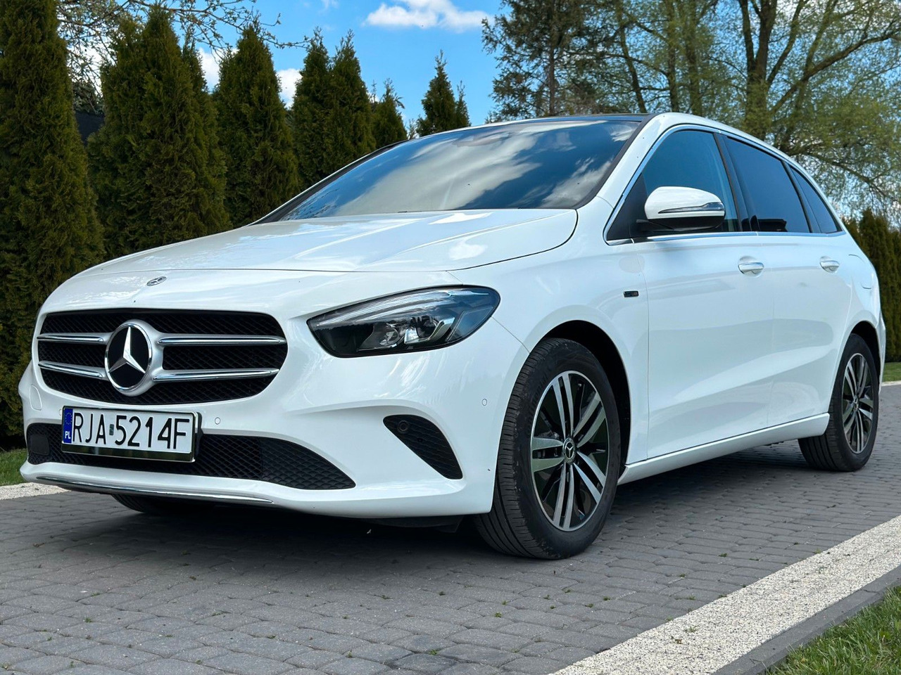 Mercedes-Benz B 250e - Car: picture 3 Mercedes-Benz B 250e - Car: picture 3