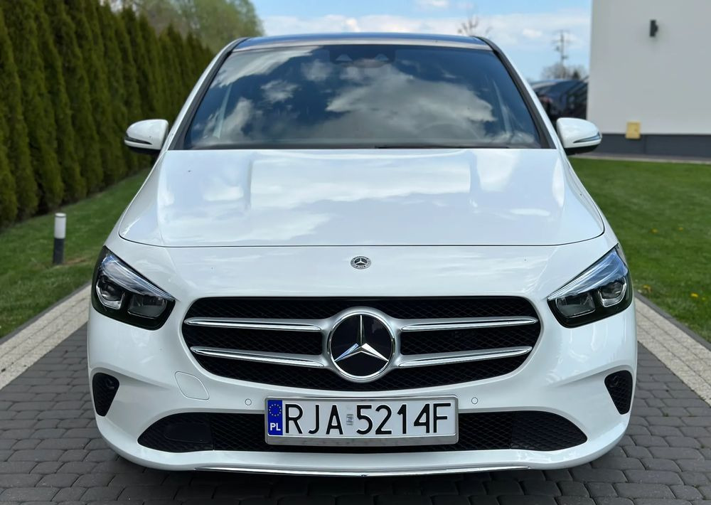 Mercedes-Benz Klasa B - Sedan: picture 2 Mercedes-Benz Klasa B - Sedan: picture 2