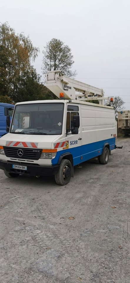 Mercedes-Benz VARIO 815 D 17 M - Truck mounted aerial platform: picture 4 Mercedes-Benz VARIO 815 D 17 M - Truck mounted aerial platform: picture 4