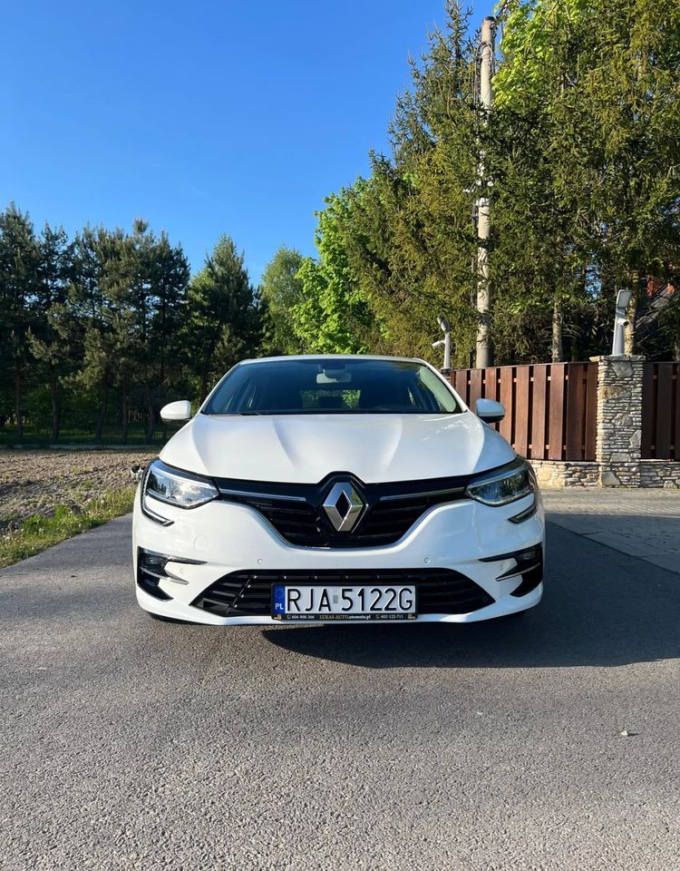 Renault Megane 1.5 Blue dCi Business - Car: picture 2 Renault Megane 1.5 Blue dCi Business - Car: picture 2