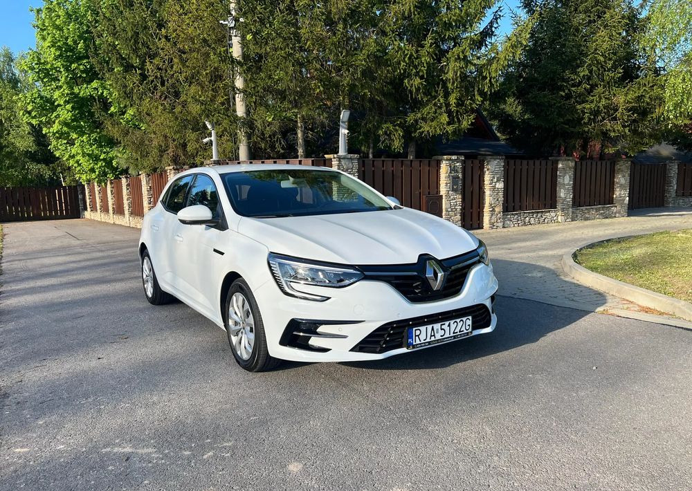 Renault Megane 1.5 Blue dCi Business - Car: picture 1 Renault Megane 1.5 Blue dCi Business - Car: picture 1