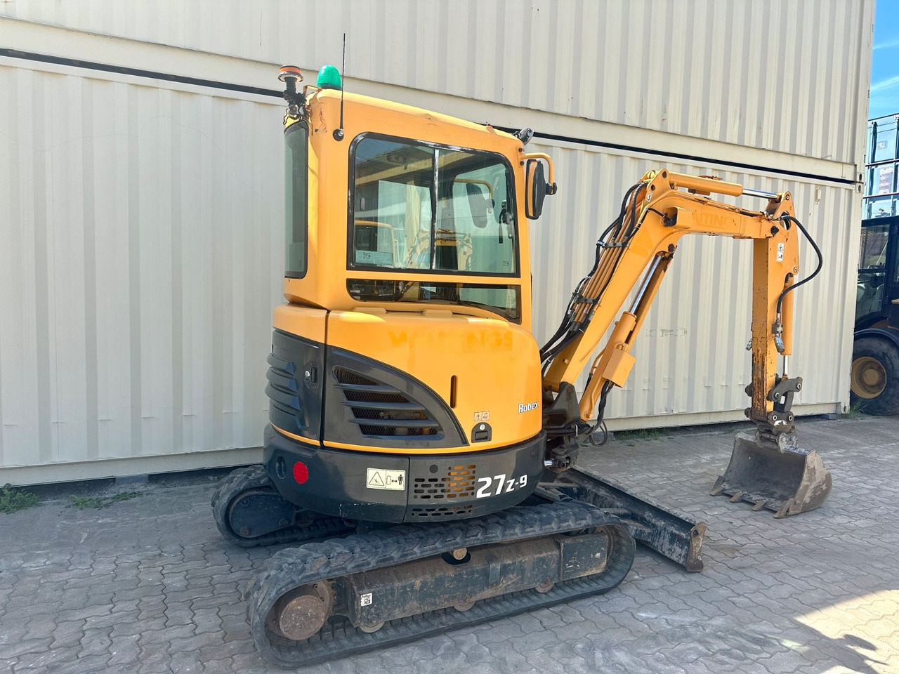 Hyundai Robex27Z-9 / 2016 BJ / 2.700 H - Mini excavator: picture 4 Hyundai Robex27Z-9 / 2016 BJ / 2.700 H - Mini excavator: picture 4