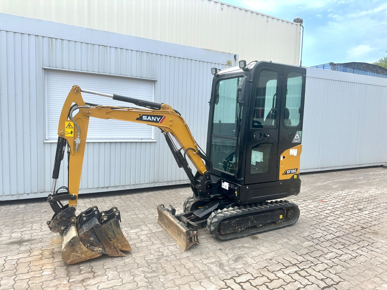 Sany SY18C / 2023 BJ / 181 H / 3 x Löffel - Mini excavator: picture 1 Sany SY18C / 2023 BJ / 181 H / 3 x Löffel - Mini excavator: picture 1