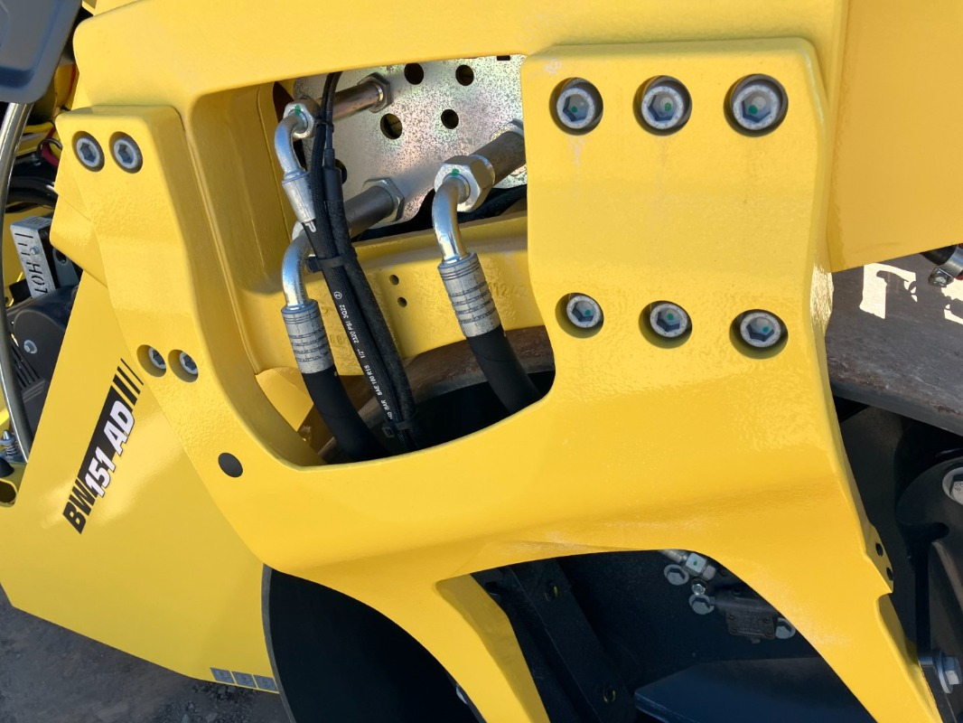 Road roller BOMAG DE BW 151 AD-50  Stage IIIa/Tier 4i: picture 15