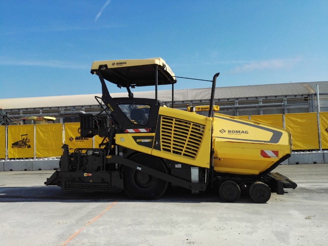 BOMAG IT BF 600 P-2 S500  Stage IV/Tier 4f - Asphalt paver: picture 5 BOMAG IT BF 600 P-2 S500  Stage IV/Tier 4f - Asphalt paver: picture 5