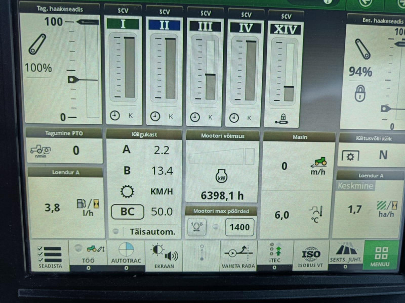 Farm tractor John Deere 6215R: picture 14