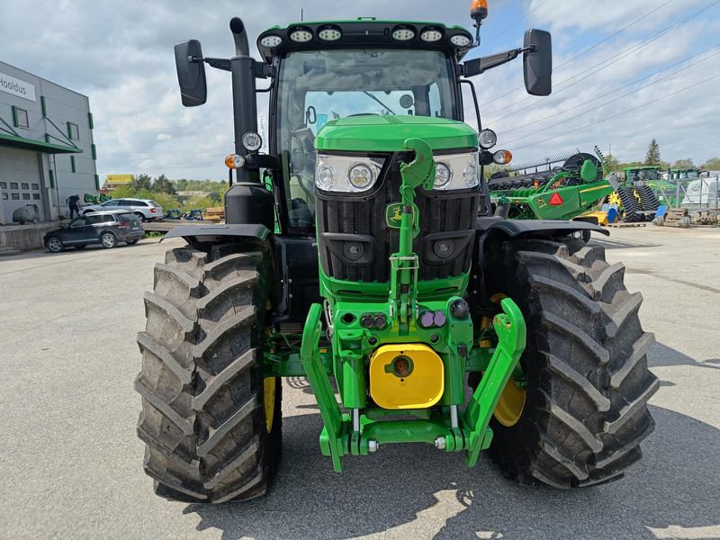 Farm tractor John Deere 6R 155 Autopower: picture 8 Farm tractor John Deere 6R 155 Autopower: picture 8