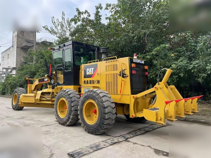 CATERPILLAR 140H - Grader: picture 5 CATERPILLAR 140H - Grader: picture 5