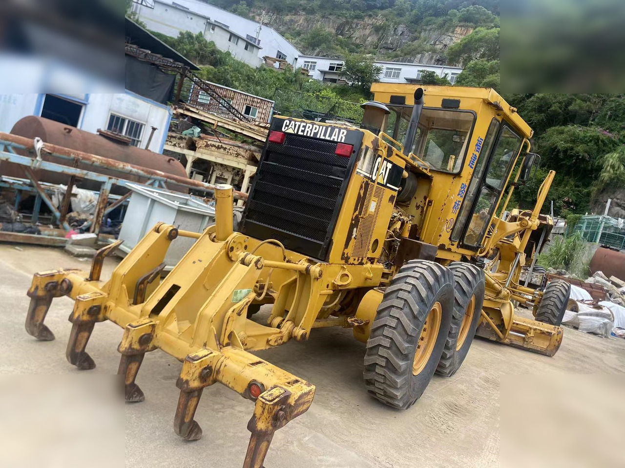 CATERPILLAR 140H - Grader: picture 2 CATERPILLAR 140H - Grader: picture 2