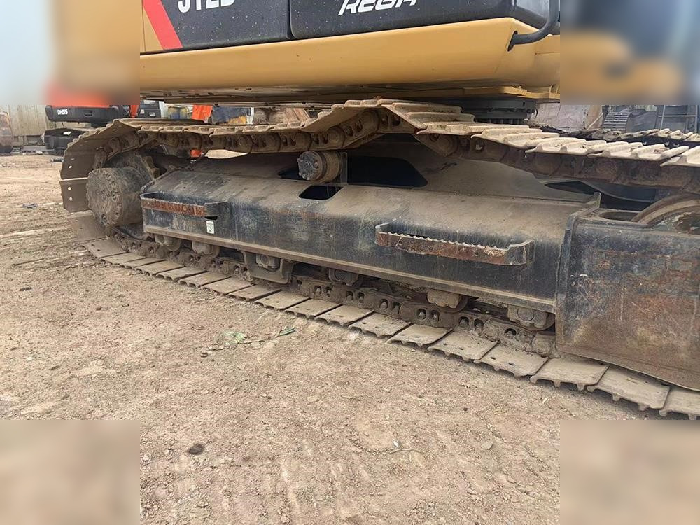 CATERPILLAR 312D - Crawler excavator: picture 4 CATERPILLAR 312D - Crawler excavator: picture 4