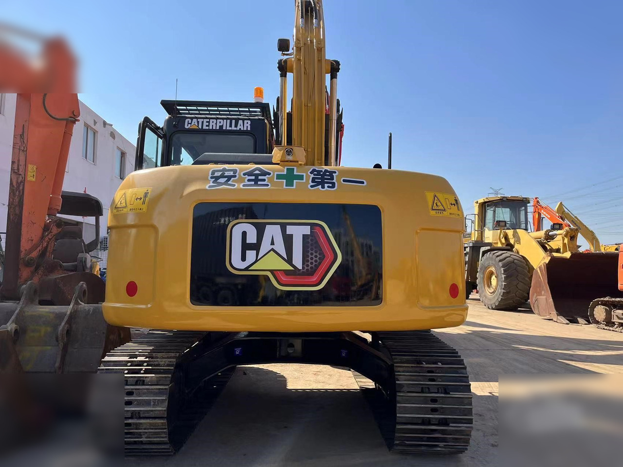CATERPILLAR 313D2 GC - Crawler excavator: picture 4 CATERPILLAR 313D2 GC - Crawler excavator: picture 4