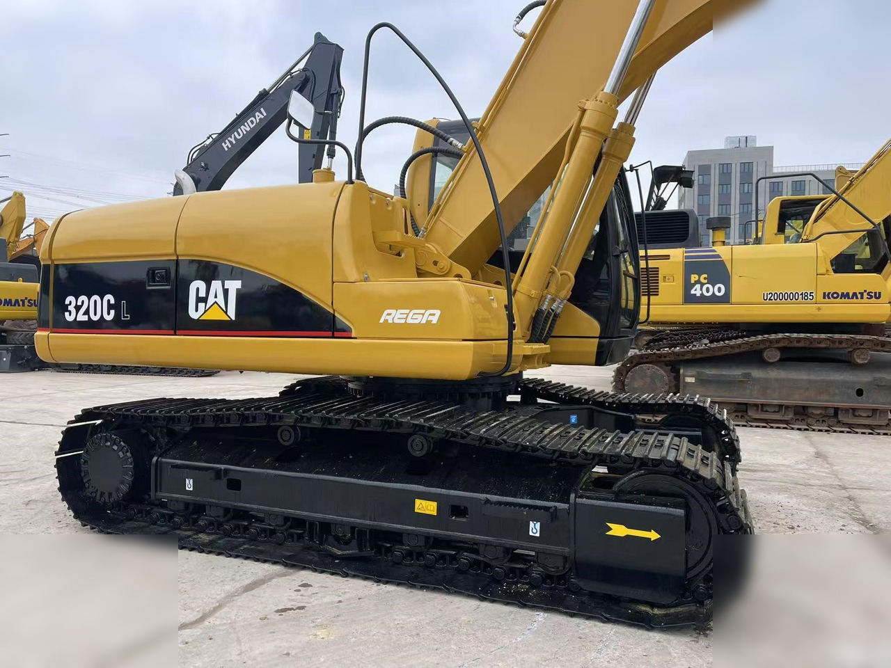 CATERPILLAR 320C - Crawler excavator: picture 3 CATERPILLAR 320C - Crawler excavator: picture 3