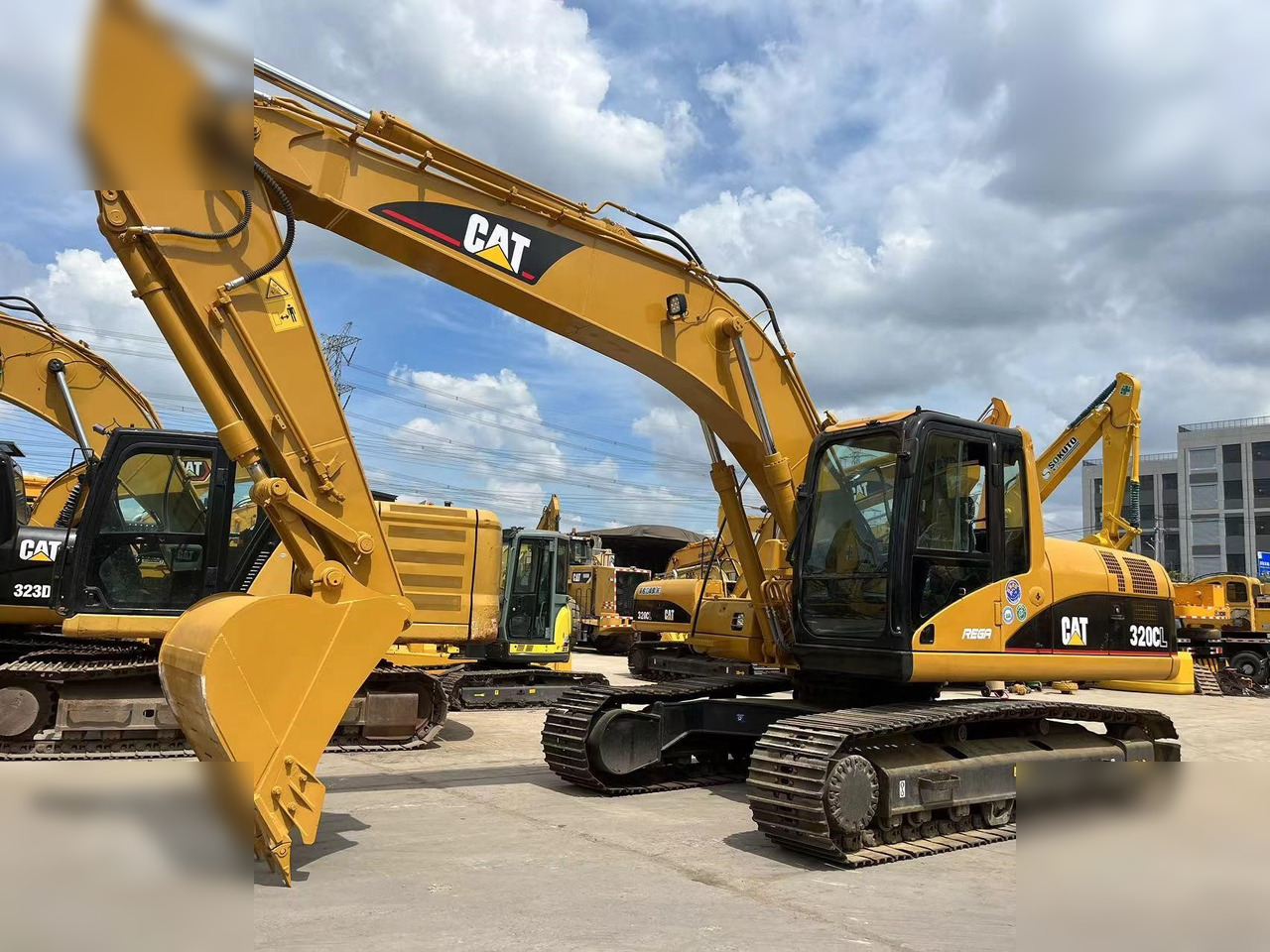 CATERPILLAR 320CL - Crawler excavator: picture 5 CATERPILLAR 320CL - Crawler excavator: picture 5