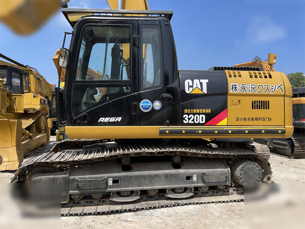 CATERPILLAR 320D - Crawler excavator: picture 2 CATERPILLAR 320D - Crawler excavator: picture 2